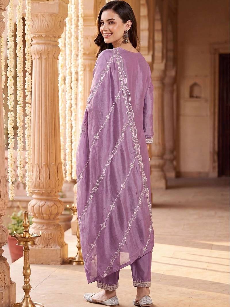 Women Ethnic Motifs Embroidered Regular Thread Work Kurta with Trousers & With Dupatta