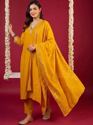 Women Ethnic Motifs Embroidered Regular Kurta with Trousers & With Dupatta 1