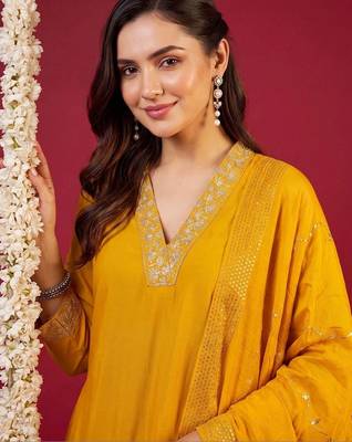 Women Ethnic Motifs Embroidered Regular Kurta with Trousers & With Dupatta 2