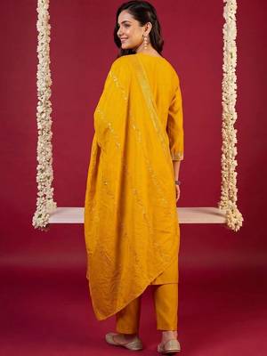 Women Ethnic Motifs Embroidered Regular Kurta with Trousers & With Dupatta 4