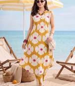 Women Floral Printed Regular Pure Cotton Kurta with Trousers