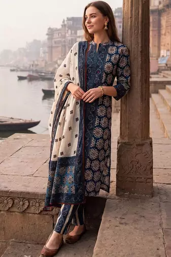Women Floral Printed Regular Pure Cotton Kurta with Trousers & With Dupatta