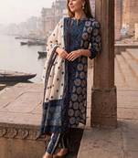 Women Floral Printed Regular Pure Cotton Kurta with Trousers & With Dupatta