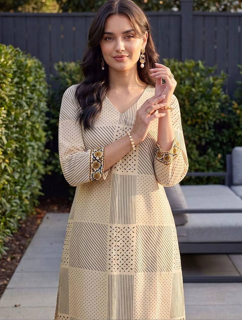 Women Printed Regular Pure Cotton Kurta with Trousers