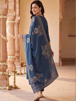 Women Ethnic Motifs Embroidered Regular Thread Work Kurta with Trousers & With Dupatta 4