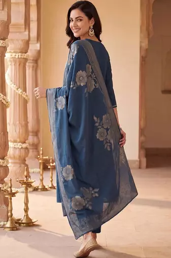 Women Ethnic Motifs Embroidered Regular Thread Work Kurta with Trousers & With Dupatta