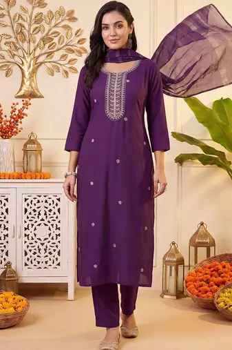 Women Ethnic Motifs Embroidered Regular Thread Work Kurta with Trousers & With Dupatta