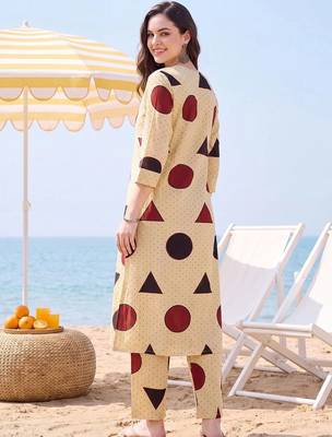 Women Printed Regular Pure Cotton Kurta with Trousers 4