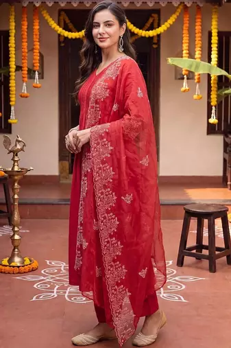 Women Ethnic Motifs Embroidered Regular Thread Work Kurta with Trousers & With Dupatta