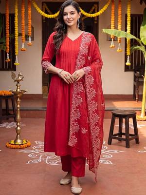 Women Ethnic Motifs Embroidered Regular Thread Work Kurta with Trousers & With Dupatta 6
