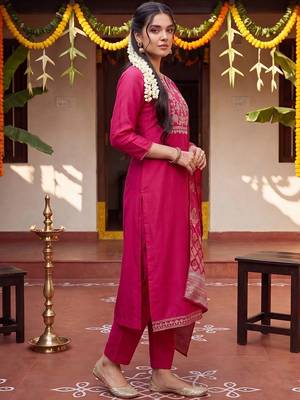 Women Ethnic Motifs Embroidered Regular Thread Work Kurta with Trousers & With Dupatta 3