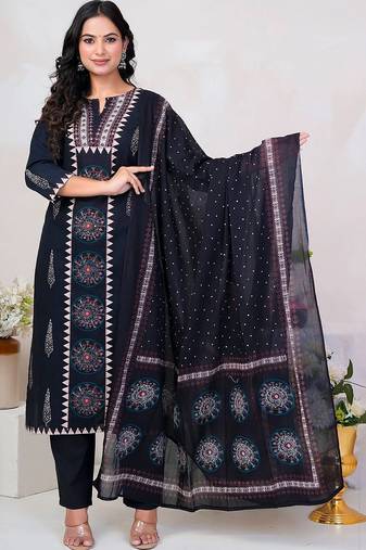 Women Ethnic Motifs Printed Regular Pure Cotton Kurta with Trousers & With Dupatta