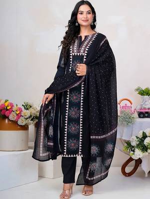 Women Ethnic Motifs Printed Regular Pure Cotton Kurta with Trousers & With Dupatta 4