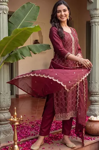Women Ethnic Motifs Embroidered Regular Thread Work Kurta with Trousers & With Dupatta