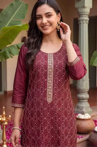 Women Ethnic Motifs Embroidered Regular Thread Work Kurta with Trousers & With Dupatta