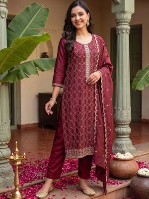 Women Ethnic Motifs Embroidered Regular Thread Work Kurta with Trousers & With Dupatta 6