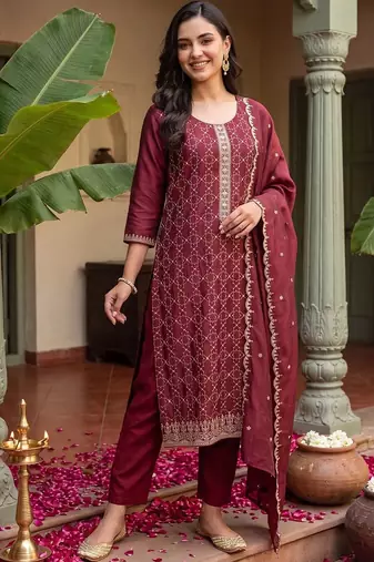 Women Ethnic Motifs Embroidered Regular Thread Work Kurta with Trousers & With Dupatta