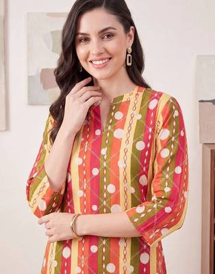 Women Printed Regular Pure Cotton Kurta with Palazzos 2