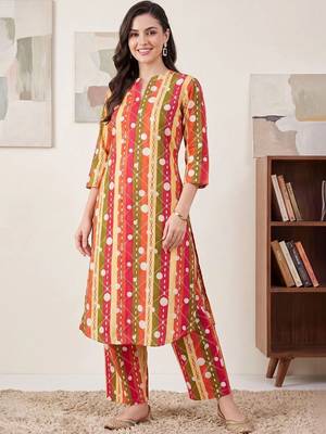 Women Printed Regular Pure Cotton Kurta with Palazzos 6