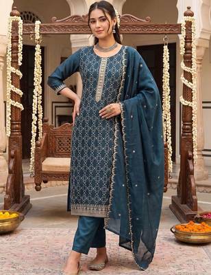 Women Ethnic Motifs Embroidered Regular Thread Work Kurta with Trousers & With Dupatta 1