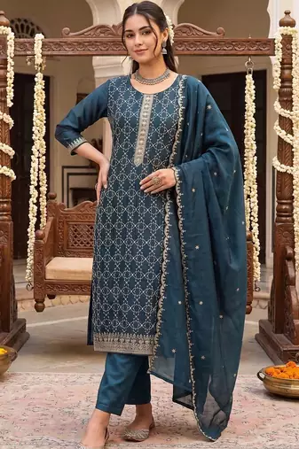 Women Ethnic Motifs Embroidered Regular Thread Work Kurta with Trousers & With Dupatta
