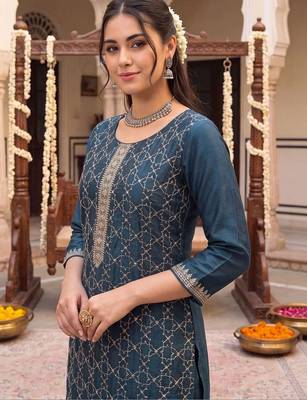 Women Ethnic Motifs Embroidered Regular Thread Work Kurta with Trousers & With Dupatta 2