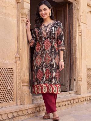 Women Ethnic Motifs Printed Regular Pure Cotton Kurta with Trousers 1