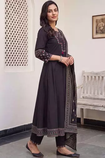 Women Ethnic Motifs Embroidered Regular Thread Work Pure Cotton Kurta with Trousers & With Dupatta