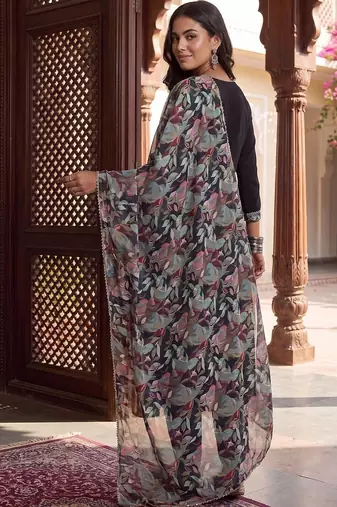 Women Floral Regular Thread Work Kurta with Trousers & With Dupatta