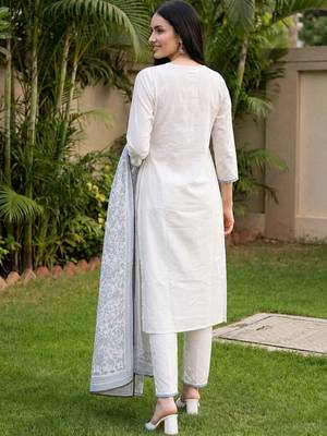Women Ethnic Motifs Embroidered Regular Thread Work Pure Cotton Kurta with Trousers & With Dupatta 4