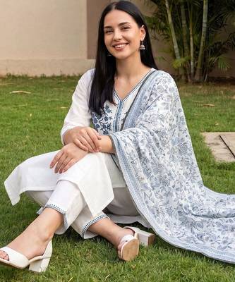 Women Ethnic Motifs Embroidered Regular Thread Work Pure Cotton Kurta with Trousers & With Dupatta 5