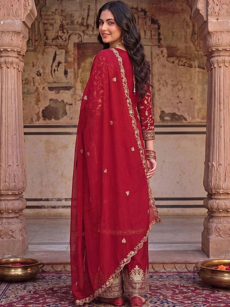 Women Ethnic Motifs Embroidered Regular Kurta with Palazzos & With Dupatta