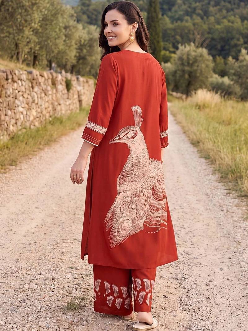 Women Animal Printed Regular Kurta with Palazzos