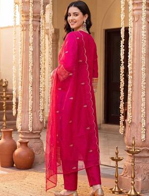 Women Ethnic Motifs Embroidered Regular Thread Work Kurta with Trousers & With Dupatta 4