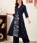 Women Ethnic Motifs Embroidered Empire Thread Work Kurta with Palazzos