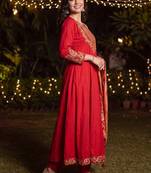 Women Ethnic Motifs Embroidered Regular Thread Work Kurta with Trousers & With Dupatta
