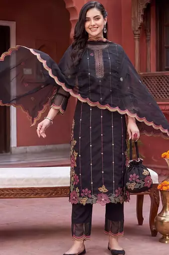 Women Floral Embroidered Regular Thread Work Kurta with Trousers & With Dupatta