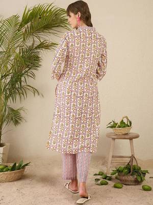 Women Floral Printed Regular Pure Cotton Kurta with Trousers 4