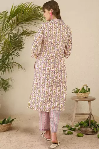 Women Floral Printed Regular Pure Cotton Kurta with Trousers