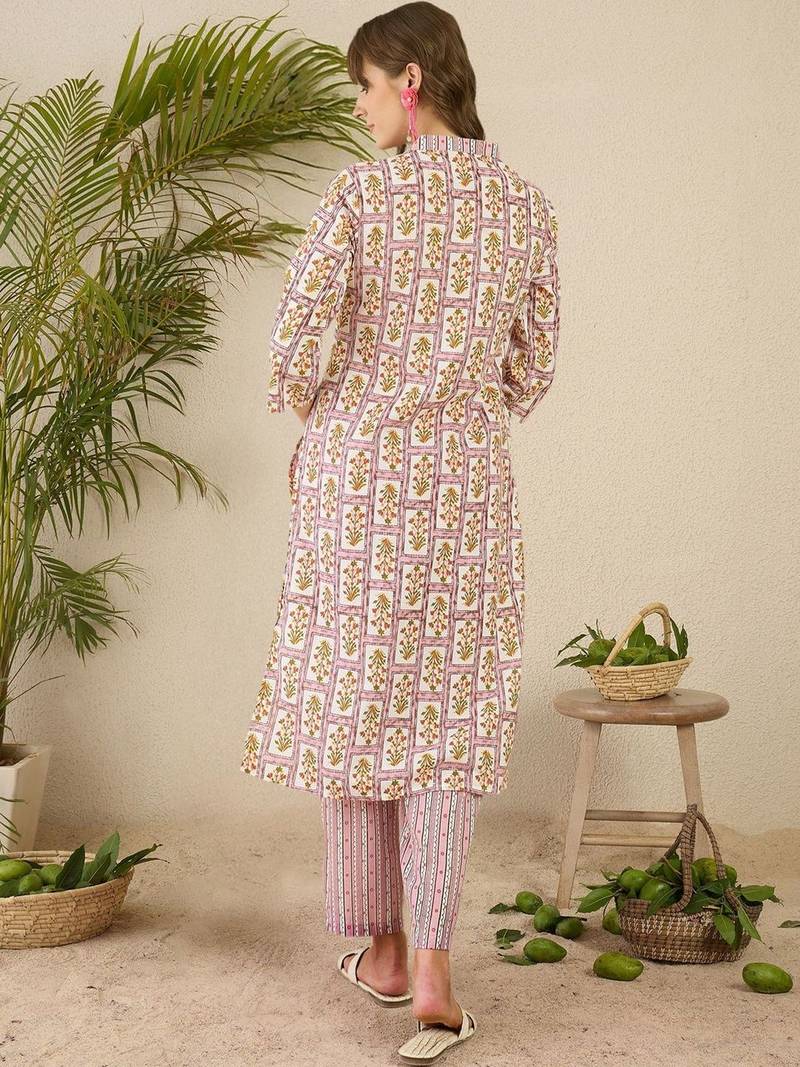 Women Floral Printed Regular Pure Cotton Kurta with Trousers