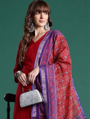 Women Ethnic Motifs Regular Kurta with Trousers & With Dupatta 4