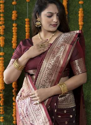 Maroon woven banarasi silk blend saree with blouse 4
