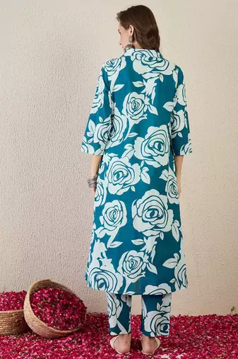 Women Floral Printed Cotton Kurta with Trousers