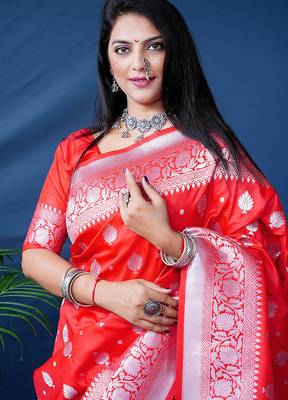 Red woven banarasi silk blend saree with blouse 4