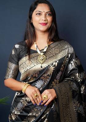 Black woven banarasi silk blend saree with blouse 4