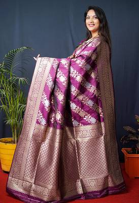 Magenta purple woven banarasi silk blend saree with blouse 2