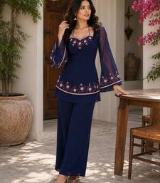 Thread Fendy Satin Fabric Straight Kurta Palazzo Set