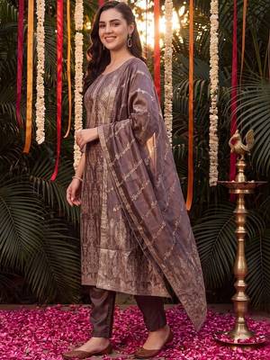 Women Ethnic Motifs Regular Kurta with Trousers & With Dupatta 2