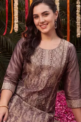 Women Ethnic Motifs Regular Kurta with Trousers & With Dupatta