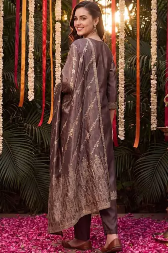 Women Ethnic Motifs Regular Kurta with Trousers & With Dupatta